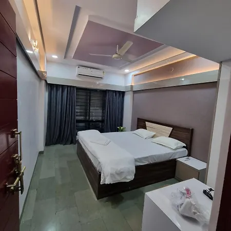 Leela Homestay Indore - Tulip - 2 Bhk Luxury Apartment Exterior photo