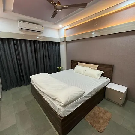 Leela Homestay Indore - Tulip - 2 Bhk Luxury Apartment Exterior photo