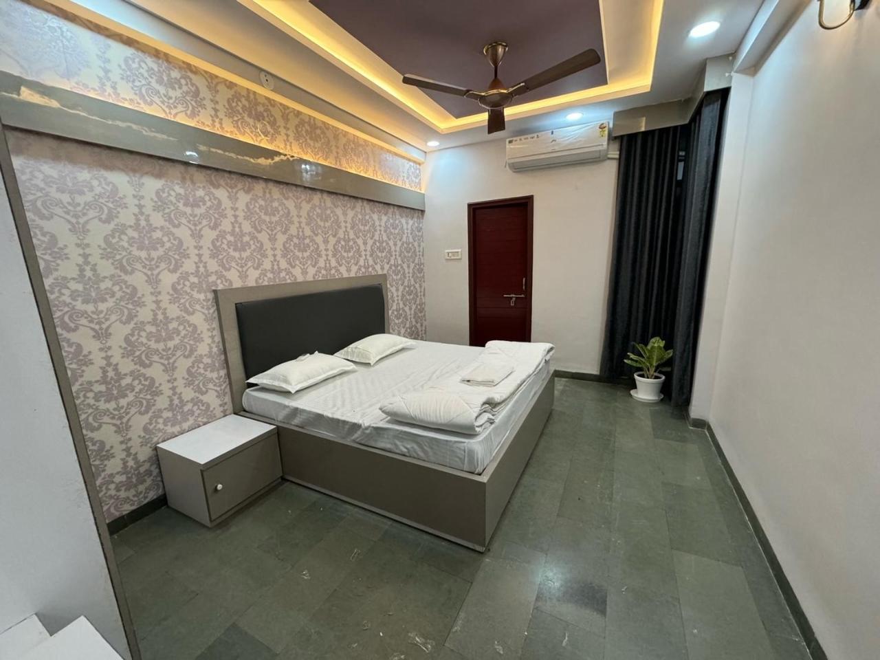 Leela - Tulip - 2 Bhk Luxury Homestay