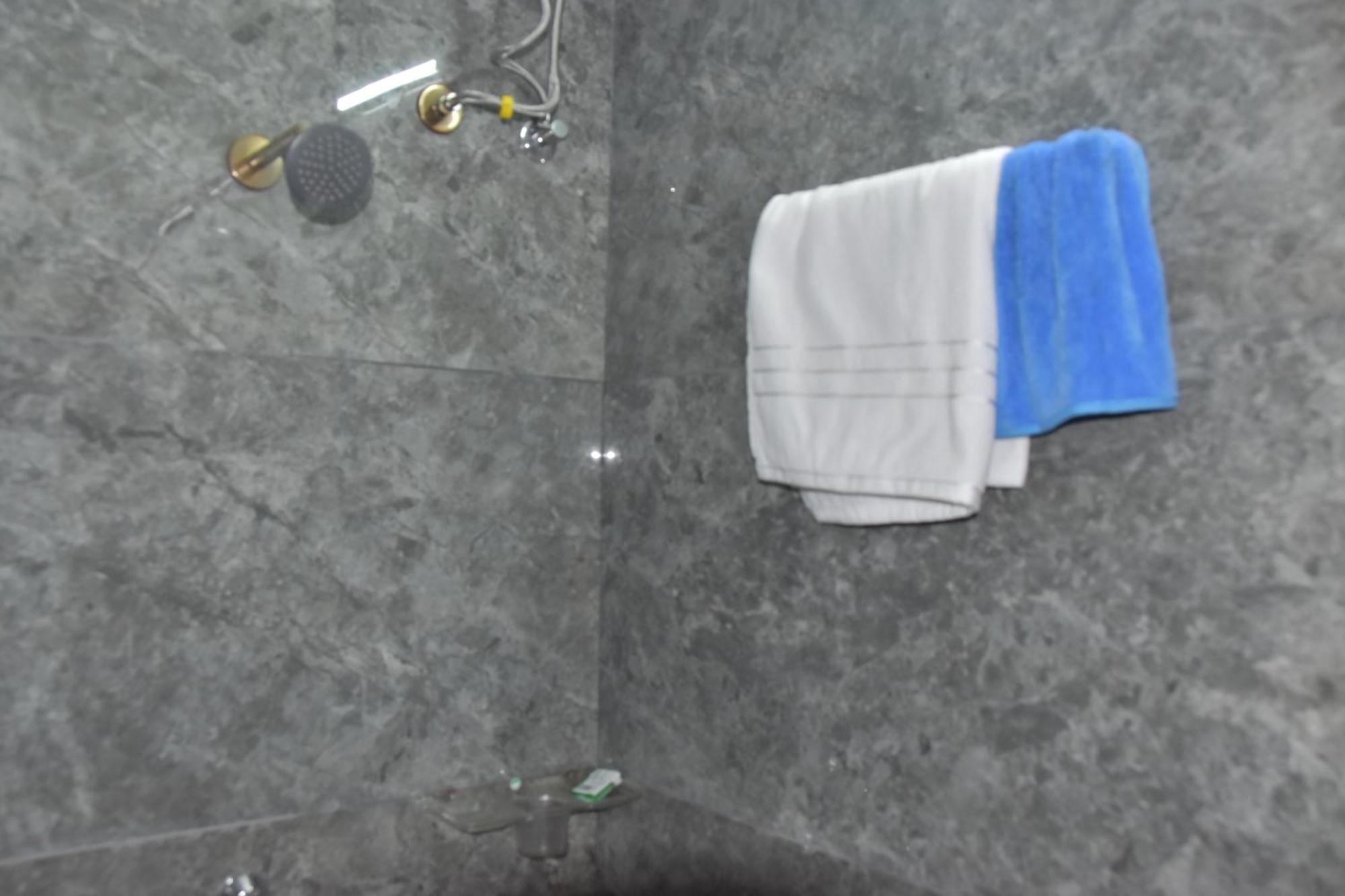 Homestay Leela - Tulip - 2 Bhk Luxury Indore