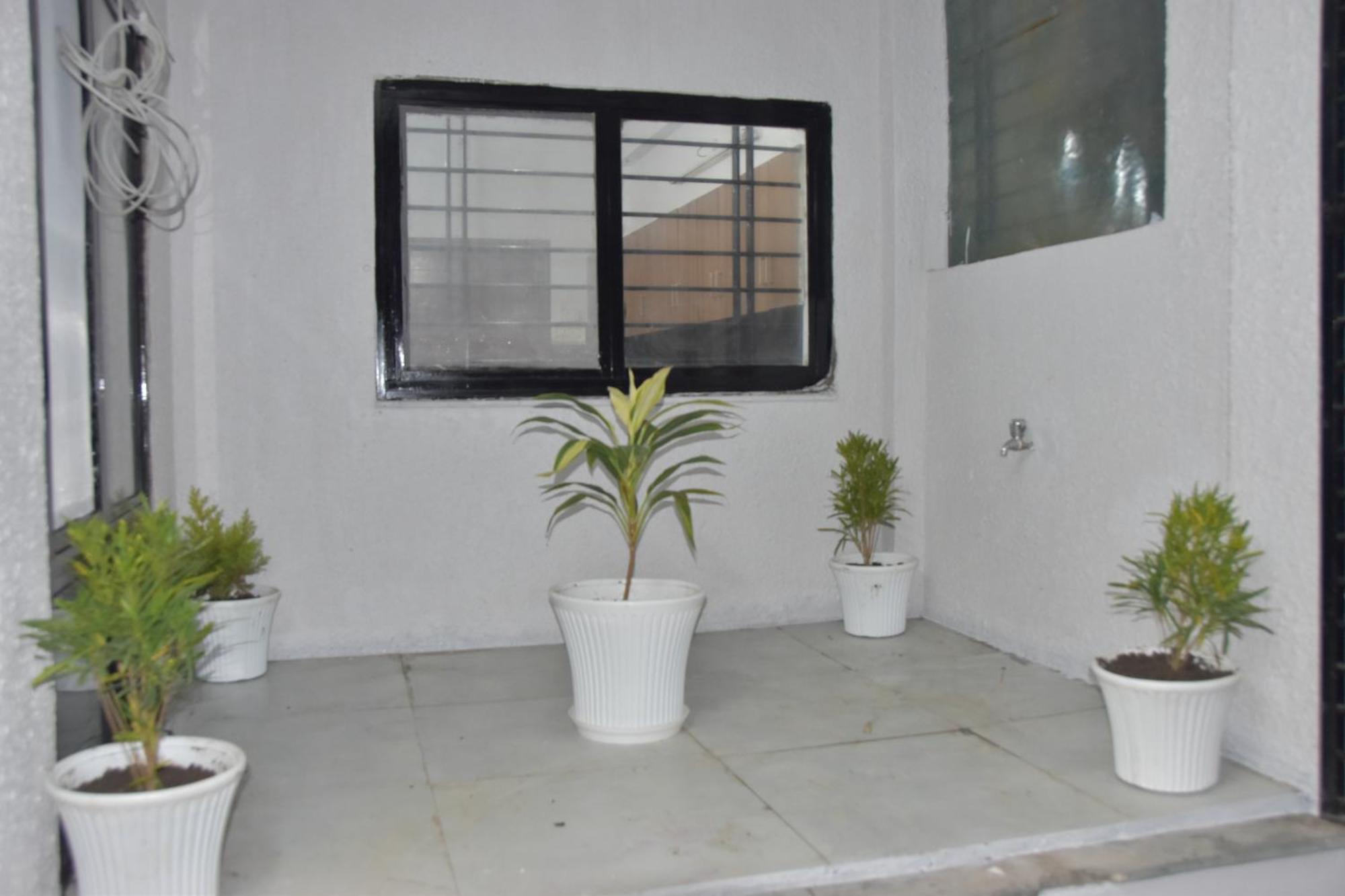 Leela - Tulip - 2 Bhk Luxury Homestay Indore