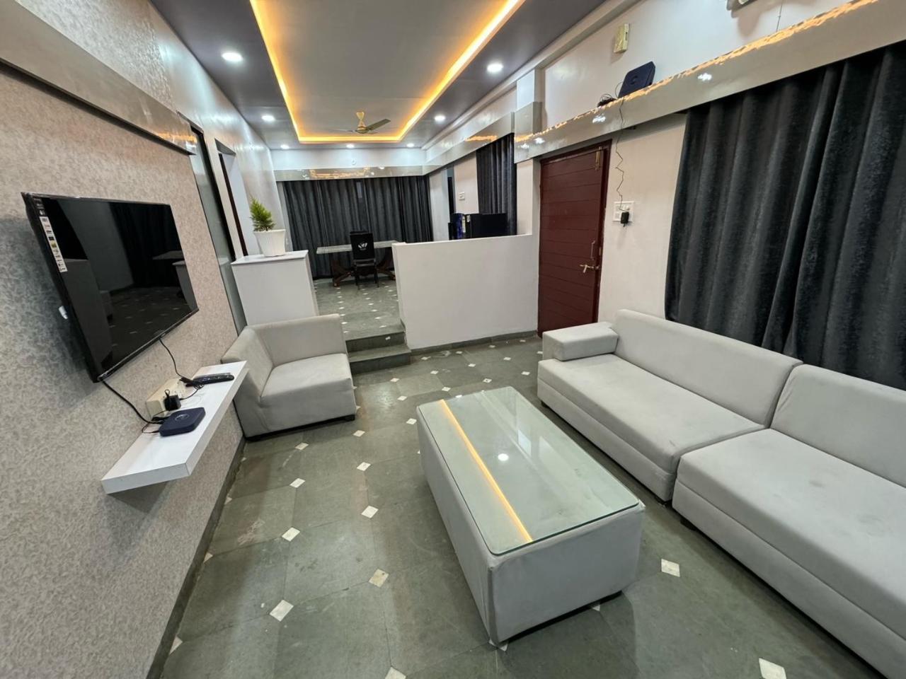 Leela - Tulip - 2 Bhk Luxury Homestay
